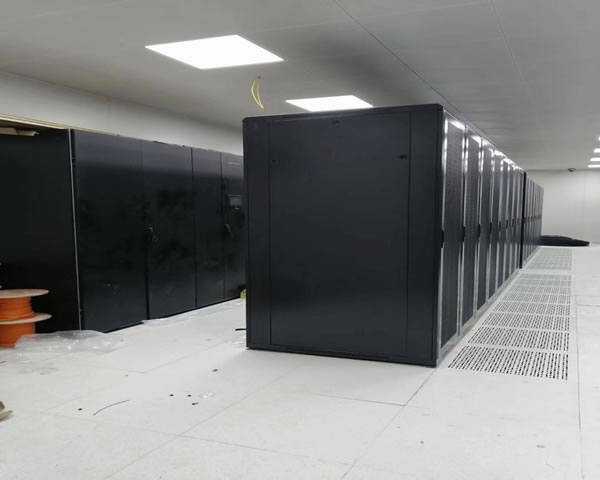 选择台湾云服务器运营商的关键因素